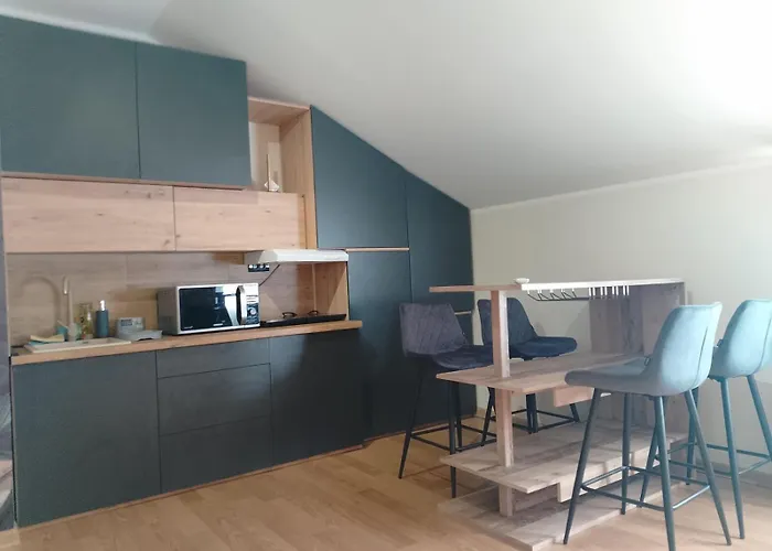 Happy 6 Κραγκούγιεβατς